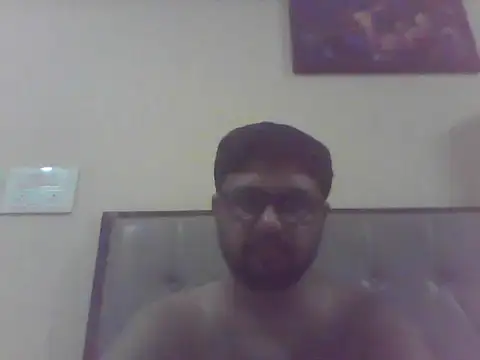 SexyyMotaLund57 online show from May 20, 2026, 2:14 pm