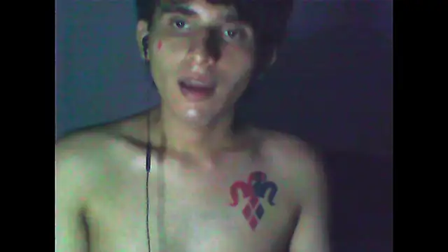 Snapshot of Charley_quin chatting on February 24, 2025, 2:30 am Charley quin online show from February 24, 2025, 2:30 am