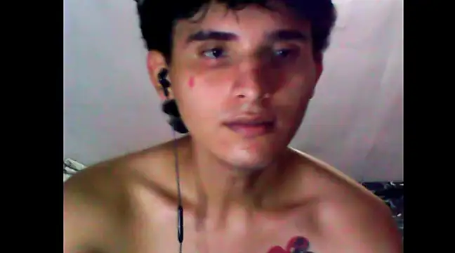 Snapshot of Charley_quin chatting on February 22, 2025, 11:46 pm Charley quin online show from February 22, 2025, 11:46 pm