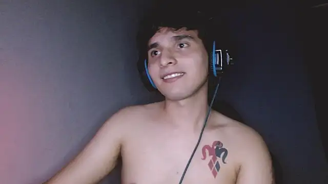 Snapshot of Charley_quin chatting on October 20, 2025, 3:30 am Charley quin online show from October 20, 2025, 3:30 am