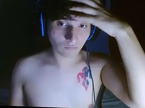 Charley quin online show from April 5, 2026, 11:33 pm