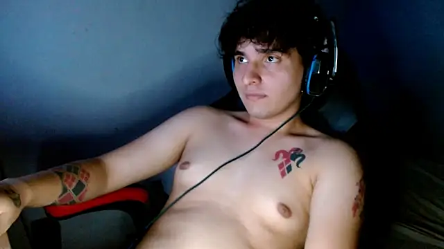 Snapshot of Charley_quin chatting on March 2, 2026, 3:18 am Charley quin online show from March 2, 2026, 3:18 am