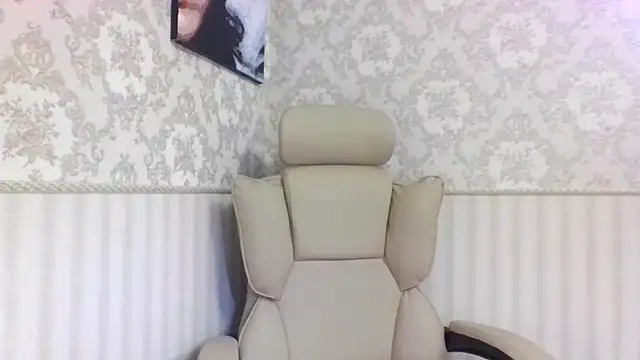 Snapshot of jennifer838 chatting on October 5, 2025, 1:46 pm jennifer838 online show from October 5, 2025, 1:46 pm