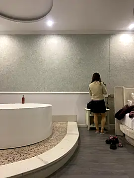 ChuChu1991 online show from November 30, 2025, 11:55 am