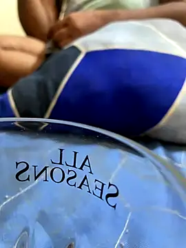 United3 online show from November 2, 2025, 9:25 am