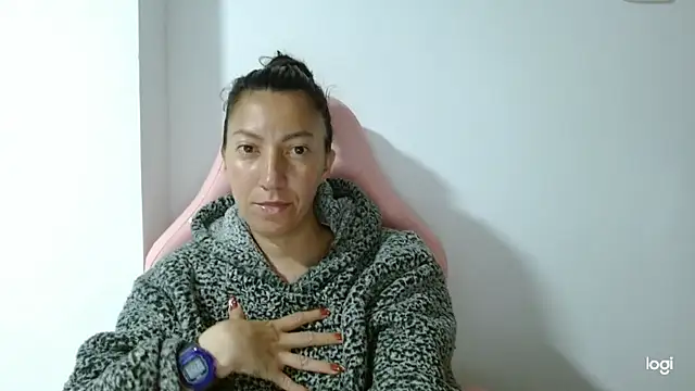 kaybabyhot online show from September 29, 2025, 3:39 pm