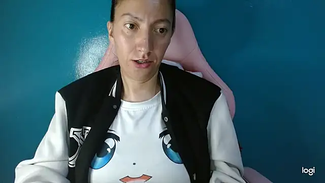 kaybabyhot online show from February 4, 2026, 4:40 am