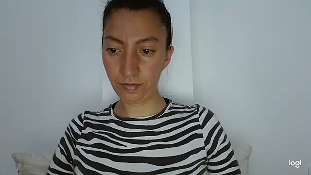 kaybabyhot online show from September 11, 2025, 2:06 pm