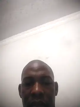 Snapshot of zuludog chatting on May 18, 2026, 4:07 am zuludog online show from May 18, 2026, 4:07 am