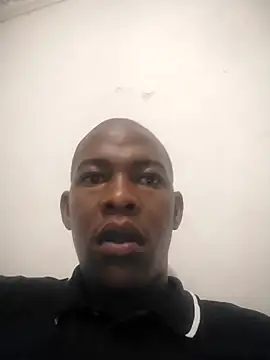 Snapshot of zuludog chatting on May 18, 2026, 3:28 am zuludog online show from May 18, 2026, 3:28 am