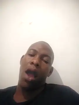 Snapshot of zuludog chatting on May 17, 2026, 3:50 am zuludog online show from May 17, 2026, 3:50 am