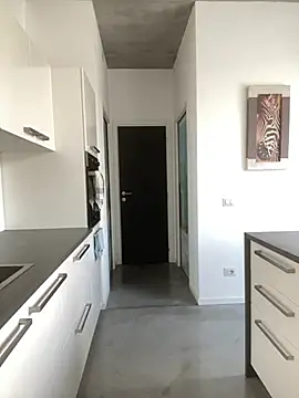 Samira-Summer online show from March 19, 2025, 4:24 pm