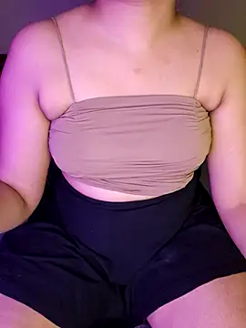 Snapshot of Olivia3 chatting on November 8, 2025, 8:34 pm Olivia3 online show from November 8, 2025, 8:34 pm