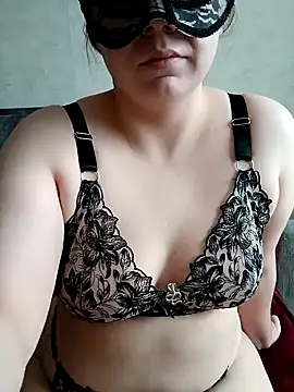 Miranda Nancy online show from March 20, 2025, 6:52 am