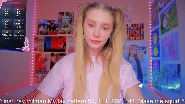 Snapshot of AliceMilman chatting on March 19, 2025, 12:34 pm AliceMilman online show from March 19, 2025, 12:34 pm