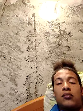 Black Diamon  online show from December 5, 2025, 9:01 pm