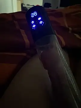 Snapshot of knudelboy2 chatting on October 1, 2025, 11:36 am knudelboy2 online show from October 1, 2025, 11:36 am