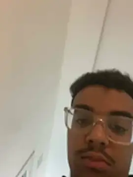 Lahcene online show from March 2, 2026, 9:00 pm