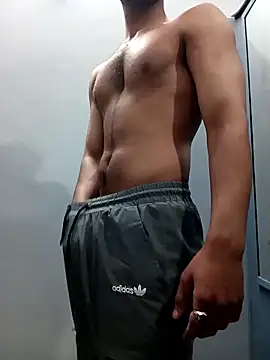 jaiwrld0 online show from February 12, 2025, 8:27 am