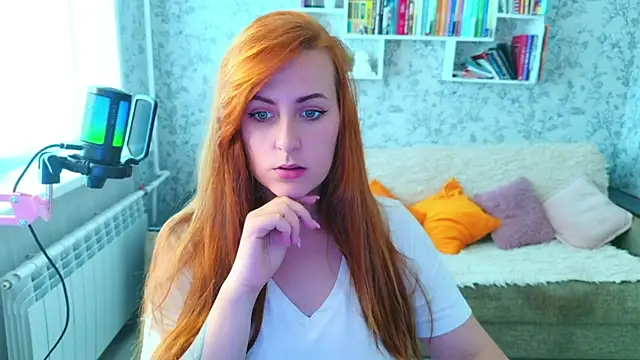 liya gorgeous online show from August 4, 2026, 2:54 pm