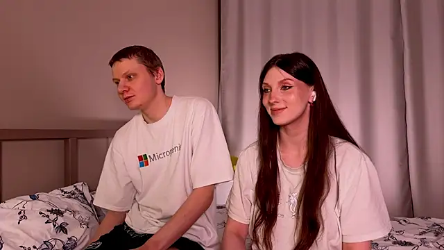 Snapshot of eternal_dream_ chatting on February 25, 2025, 8:21 pm eternal dream online show from February 25, 2025, 8:21 pm