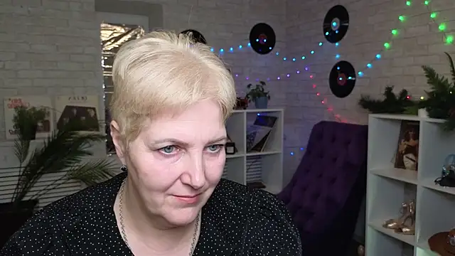 Sandra Snow online show from January 22, 2025, 2:35 pm