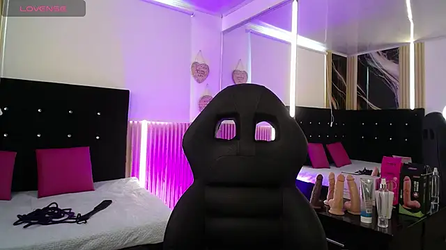 Noah Jhonson online show from September 20, 2025, 7:52 pm