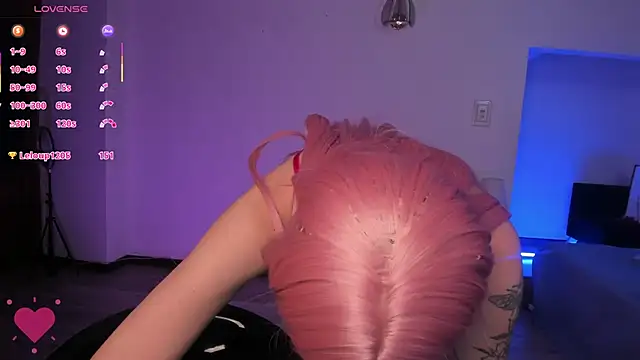 Aurora Hotson online show from March 5, 2025, 3:51 am