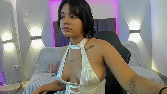  sowy venus  online show from March 1, 2025, 12:34 pm