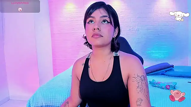  sowy venus  online show from February 27, 2025, 12:23 pm