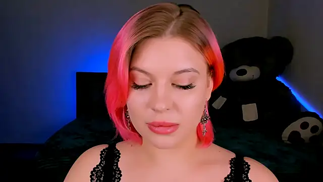 Snapshot of evaharve chatting on February 21, 2025, 7:34 am evaharve online show from February 21, 2025, 7:34 am