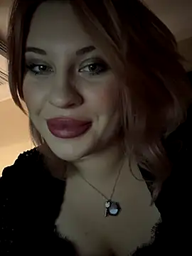 Snapshot of evaharve chatting on October 19, 2025, 12:24 am evaharve online show from October 19, 2025, 12:24 am