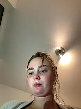 CherryEmmy online show from September 27, 2025, 5:41 pm