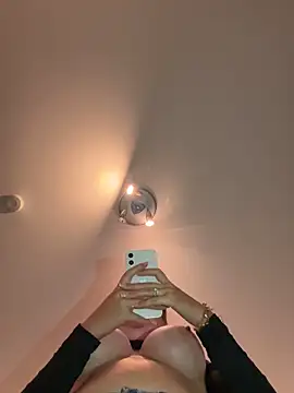 CherryEmmy online show from September 15, 2025, 5:13 pm