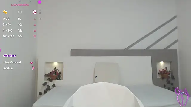 SelenaFox6 online show from February 25, 2025, 1:21 pm