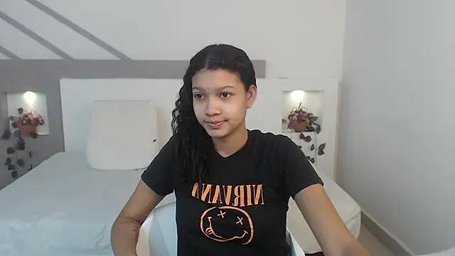 SelenaFox6 online show from February 19, 2025, 11:28 am
