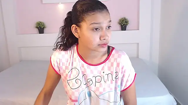 SelenaFox6 online show from February 18, 2025, 10:16 am