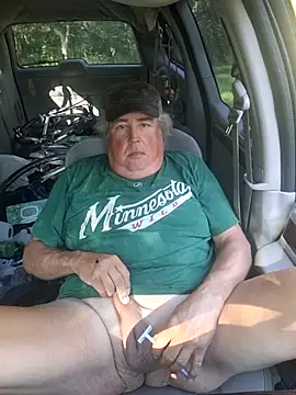 Snapshot of Bus310A chatting on September 20, 2025, 2:55 pm Bus310A online show from September 20, 2025, 2:55 pm