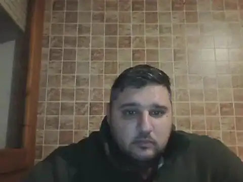  revianzip1 online show from January 1, 2025, 7:53 pm