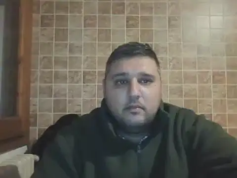  revianzip1 online show from December 28, 2024, 5:25 pm