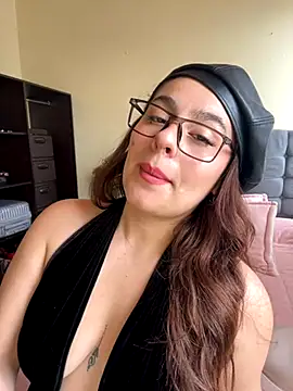 Snapshot of Gabriela-Parker_ chatting on September 20, 2025, 5:51 pm Gabriela-Parker online show from September 20, 2025, 5:51 pm