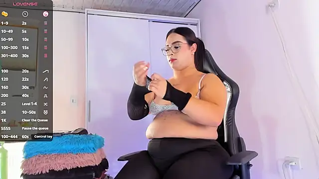 Snapshot of Dulce_smith_1 chatting on February 21, 2026, 9:50 pm Dulce smith 1 online show from February 21, 2026, 9:50 pm