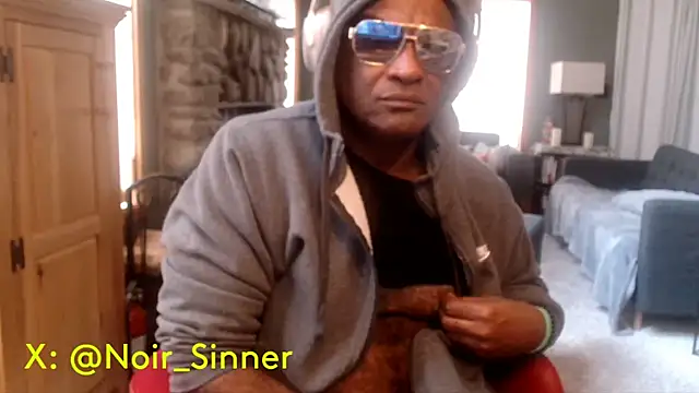 sinnernoir online show from October 29, 2025, 5:23 pm