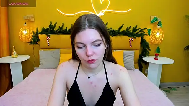 marie reyes  online show from December 18, 2025, 2:16 am