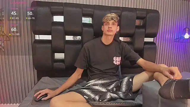 Alex Strip  online show from January 9, 2025, 8:45 am