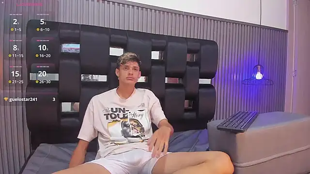 Alex Strip  online show from January 15, 2025, 9:24 am