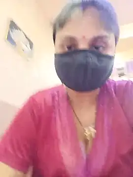 Cute-Aadhvita online show from May 22, 2026, 3:26 am