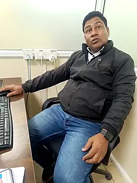 Snapshot of Kakabiraji chatting on February 25, 2025, 2:04 pm Kakabiraji online show from February 25, 2025, 2:04 pm