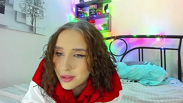 LinaTruly online show from March 19, 2026, 10:32 pm