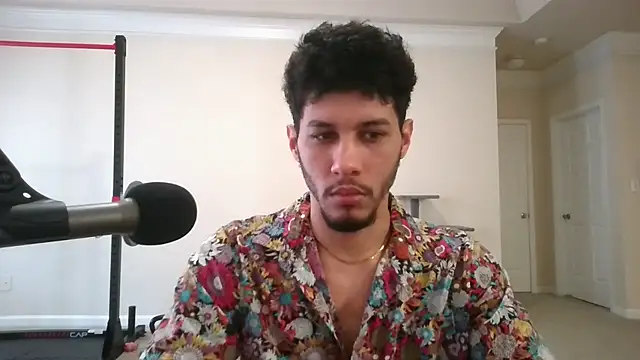 Snapshot of DamnKevin chatting on February 23, 2025, 4:13 pm DamnKevin online show from February 23, 2025, 4:13 pm